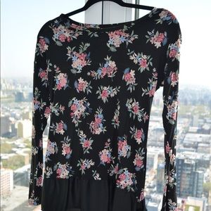 Long sleeve floral top